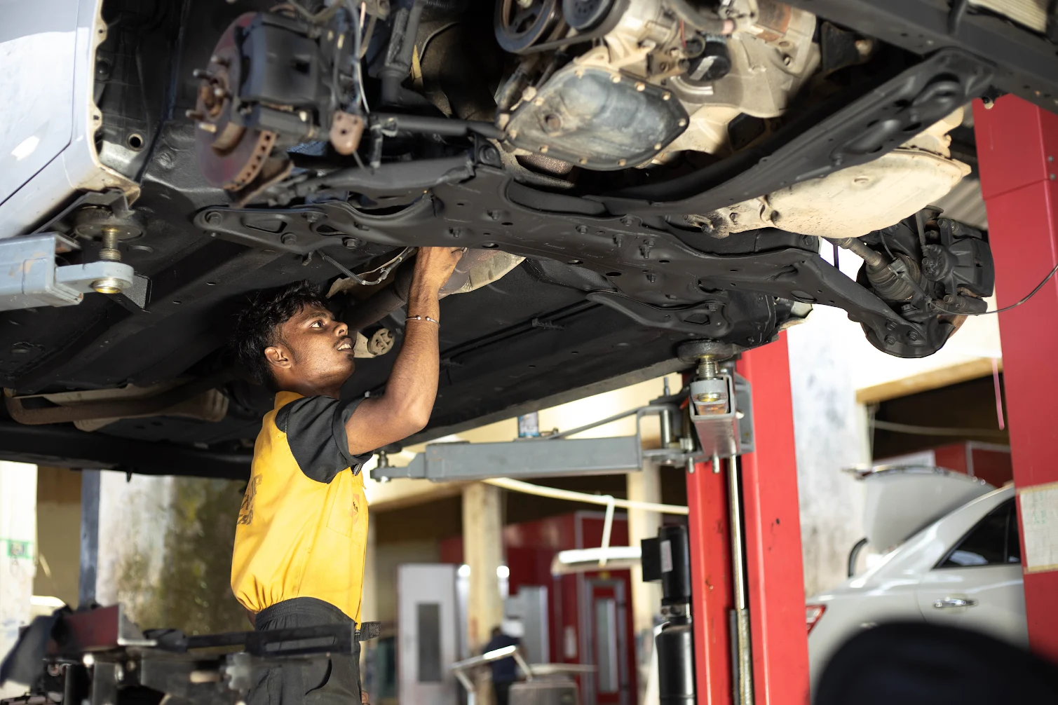 Full Car Service Near Me with Mr. Paint Auto